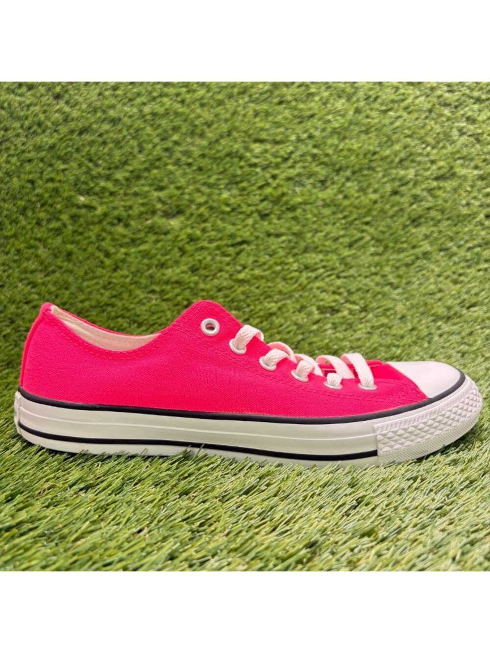 Converse Chuck Taylor All Star Spec Ox Womens Size 9 Pink Athletic Shoes Sneaker